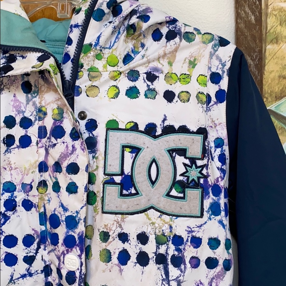 DC Snow Jacket - Picture 3 of 5